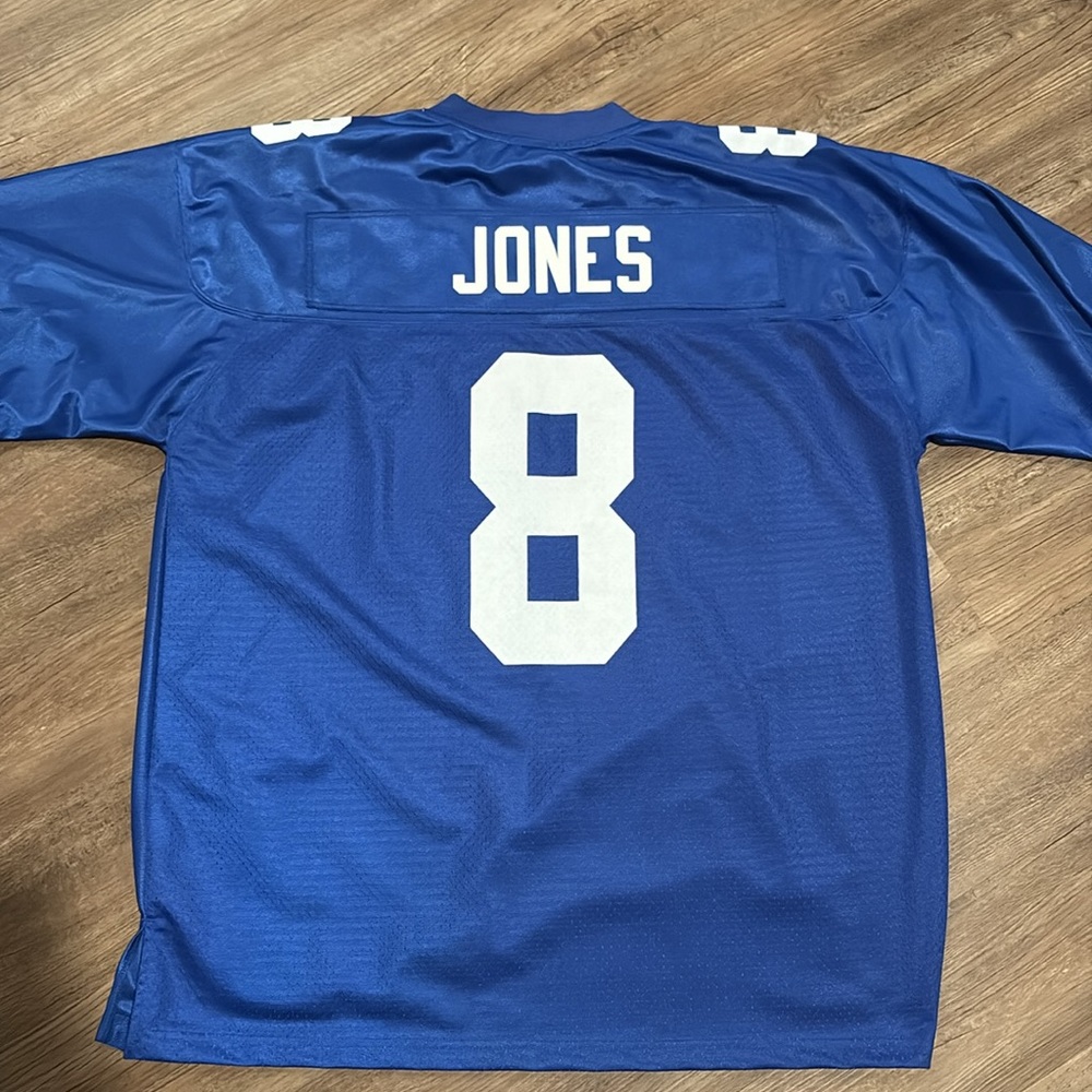 Daniel Jones Giants Jersey - Picture 4 of 4